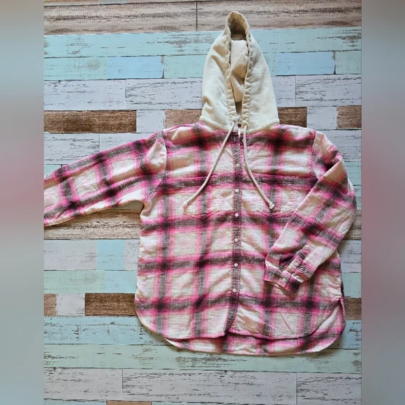 American Eagle Outfitters Kids Pink Plaid Hooded Button-Up Shirt - Picture 2 of 5